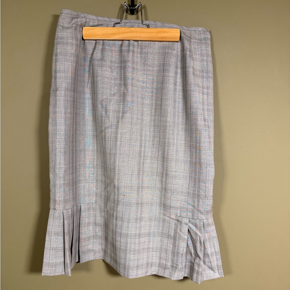 Evan Picone Gray Plaid Pencil Skirt